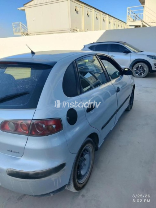 Seat Ibiza 2006 Silver Manual Used for Sale in Suez  - 5