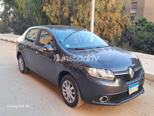 Renault Logan 2017 Gray Automatic Used for Sale in Maadi - 1