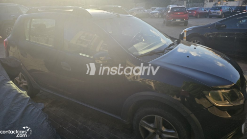 Renault Sandero Step Way 2015 Black Manual Used for Sale in Greater Cairo ( Cairo + Giza) - 1