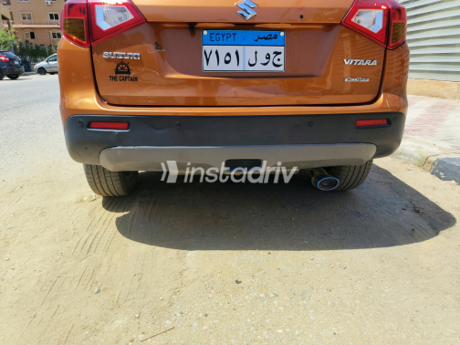 Suzuki Vitara 2017 Gold Automatic Used for Sale in Greater Cairo ( Cairo + Giza) - 10