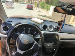 Suzuki Vitara 2017 Gold Automatic Used for Sale in Greater Cairo ( Cairo + Giza)