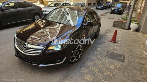 Opel Insignia 2014 Dark Red Automatic Used for Sale in Alexandria - 1