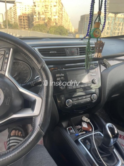 Nissan Qashqai 2019 Black Automatic Used for Sale in Cairo - 2