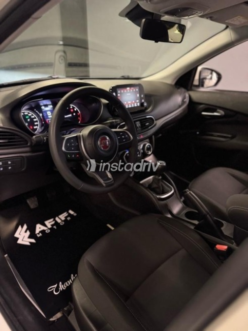 Fiat Tipo 2024 Silver Manual Used for Sale in Cairo - 8