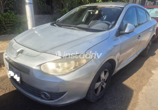 Renault Fluence 2011 Silver Automatic Used for Sale in Cairo - 1