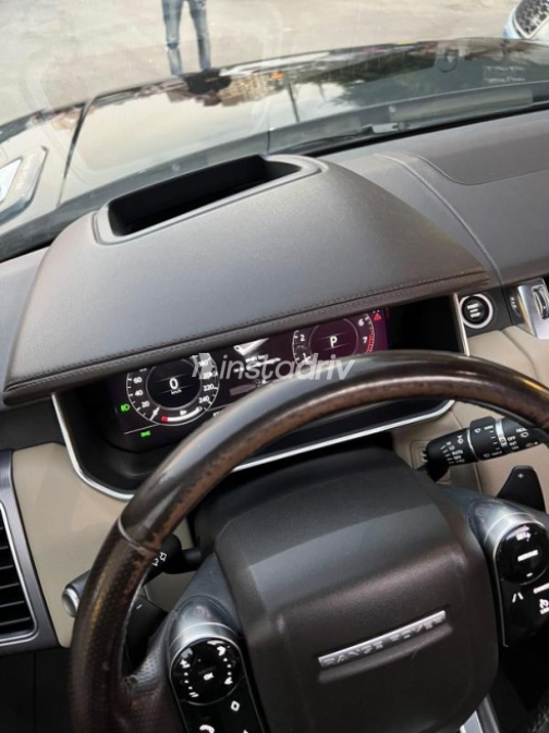 Land Rover Range Rover Sport 2020 Black Automatic Used for Sale in Heliopolis - 6