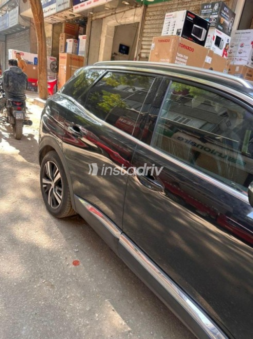 بيجو 3008 2019 أسود أوتوماتيك مستعملة للبيع في القاهرة - 4