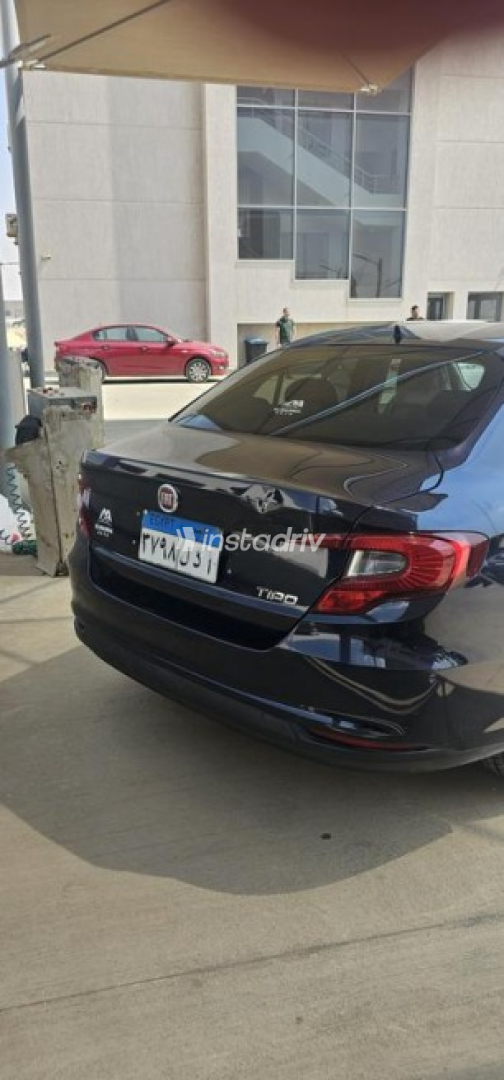 Fiat Tipo 2022 Dark Blue Automatic Used for Sale in Cairo - 3