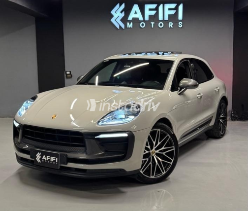 Porsche Macan 2023 Silver Automatic Used for Sale in Cairo - 1