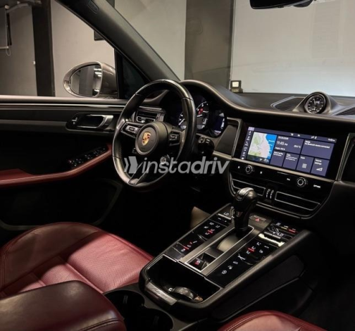Porsche Macan 2023 Silver Automatic Used for Sale in Cairo - 5