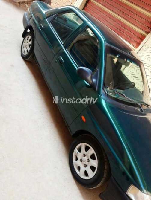 Ford Escort 1999 Green Manual Used for Sale in El Mahalla - 4