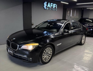 BMW 750 2013 Black Automatic Used for Sale in Cairo