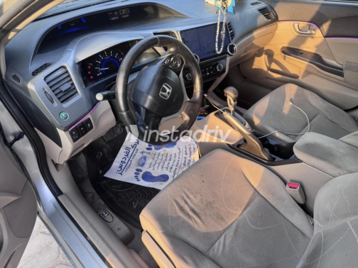 Honda Civic 2012 Silver Automatic Used for Sale in 6 October - 9
