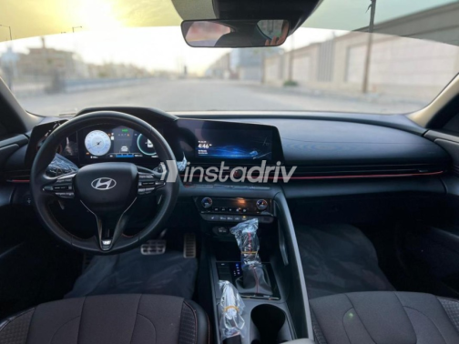 Hyundai Elantra CN7 2024 Blue Automatic Used for Sale in El Senbellawein - 9