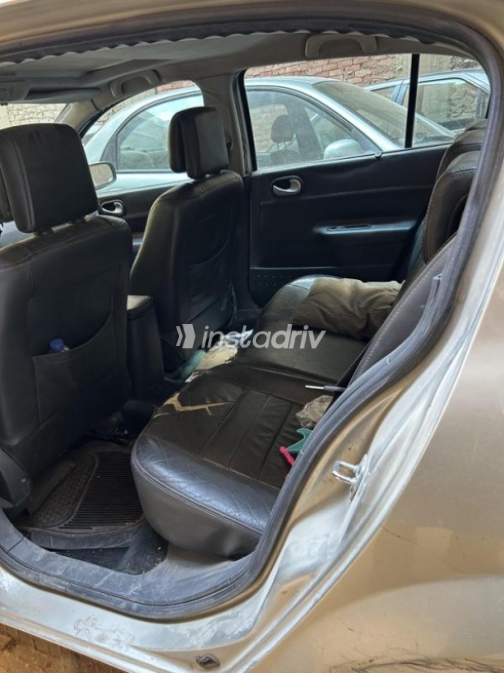 Renault Megane 2008 Bronze Automatic Used for Sale in Greater Cairo ( Cairo + Giza) - 4