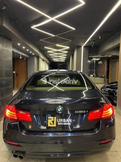 BMW 520 2014 Blue Automatic Used for Sale in Cairo - 4