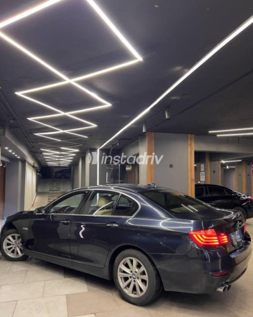 BMW 520 2014 Blue Automatic Used for Sale in Cairo - 5