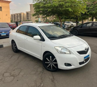 Toyota Yaris 2009 White Automatic Used for Sale in Cairo