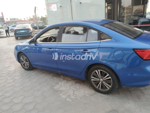 MG 5 2021 Blue Automatic Used for Sale in Sheikh Zayed City - 6