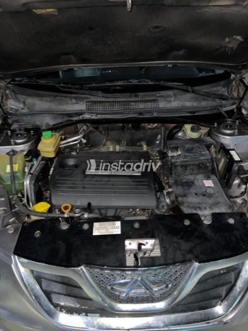 Chery Tiggo 3 2017 Silver Manual Used for Sale in Helwan - 3