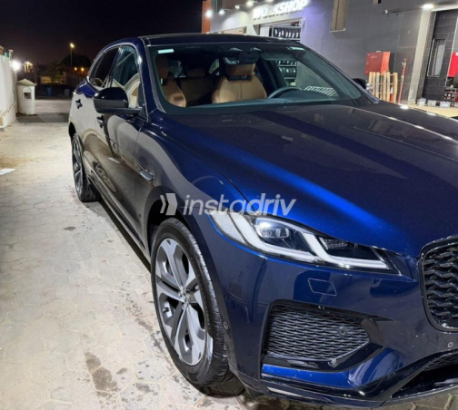 Jaguar F-Pace 2024 Dark Blue Automatic Used for Sale in Sheikh Zayed City - 4