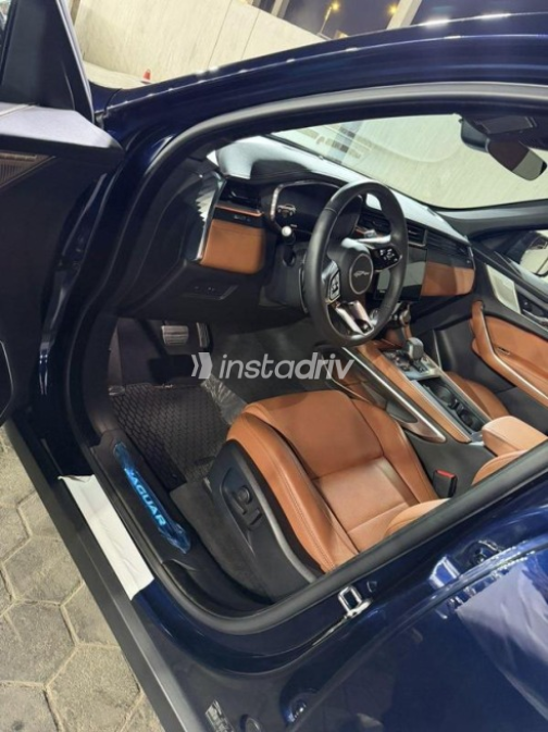 Jaguar F-Pace 2024 Dark Blue Automatic Used for Sale in Sheikh Zayed City - 5