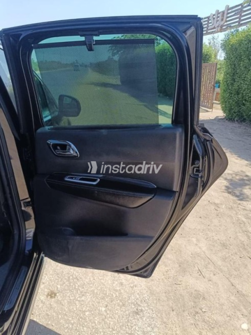 Peugeot 3008 2015 Black Automatic Used for Sale in El Minya - 8