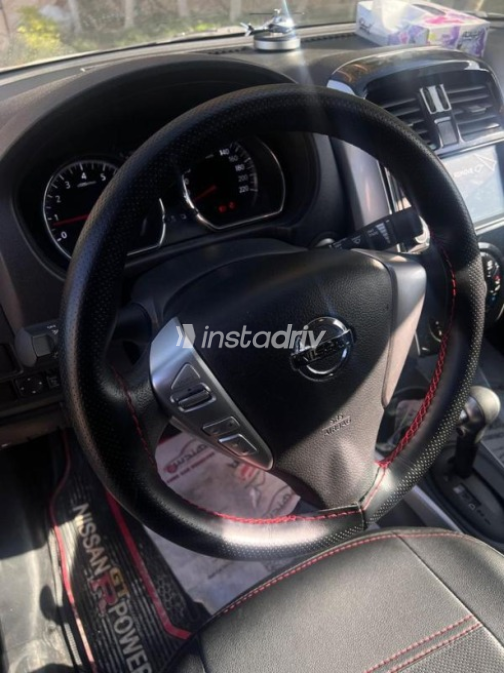 Nissan Sunny 2027 Black Automatic Used for Sale in Giza - 4