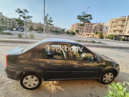 رينو لوجان 2012 رمادي غامق يدوي مستعملة للبيع في العبور - 3