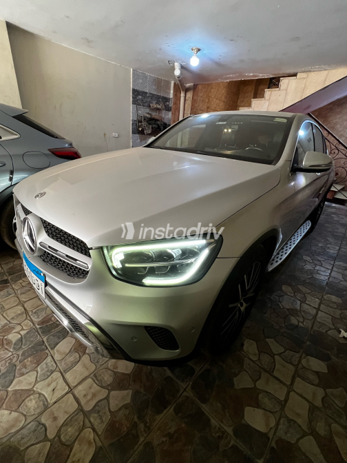 مرسيدس GLC 300 2020 فضي أوتوماتيك مستعملة للبيع في القاهرة الكبرى ( القاهرة - الجيزة) - 8