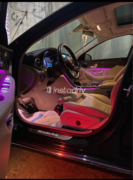Mercedes C 180 2019 Green Automatic Used for Sale in Greater Cairo ( Cairo + Giza) - 10