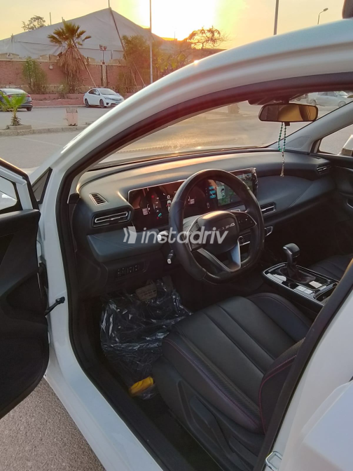 Baic U5 plus 2025 White Automatic Used for Sale in Greater Cairo ( Cairo + Giza) - 4