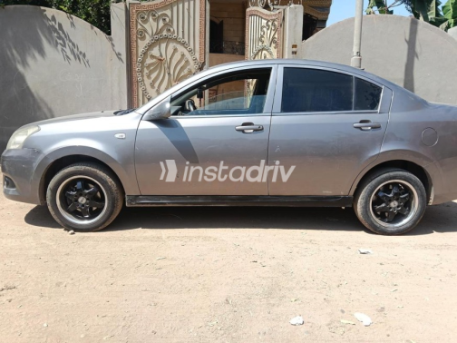 Chery Envy 2018 Silver Manual Used for Sale in Banha - 4