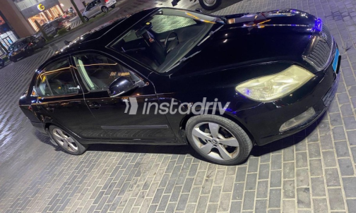 Skoda Octavia A5 2012 Black Automatic Used for Sale in Cairo - 4
