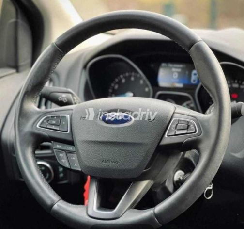 Ford Focus 2018 Dark Blue Automatic Used for Sale in Obour City - 8
