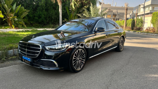 Mercedes S 450 2023 Black Automatic Used for Sale in Greater Cairo ( Cairo + Giza) - 9