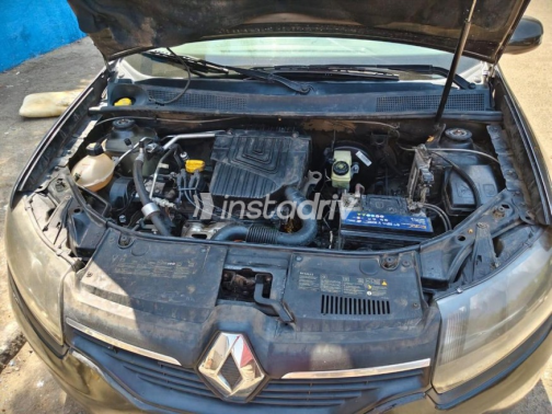 Renault Logan 2015 Black Manual Used for Sale in Sheraton - 7