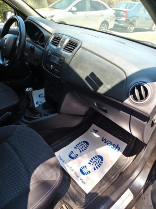 Renault Logan 2015 Black Manual Used for Sale in Sheraton