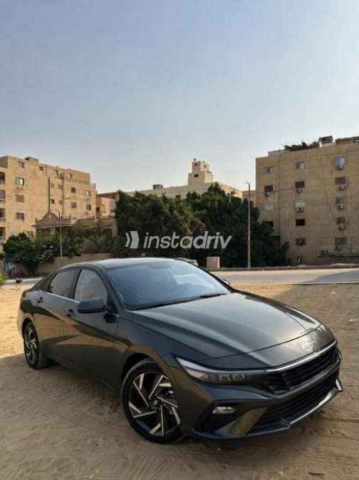 هيونداي إلنترا سى ان 7 2024 أبيض أوتوماتيك مستعملة للبيع في 6 أكتوبر - 2