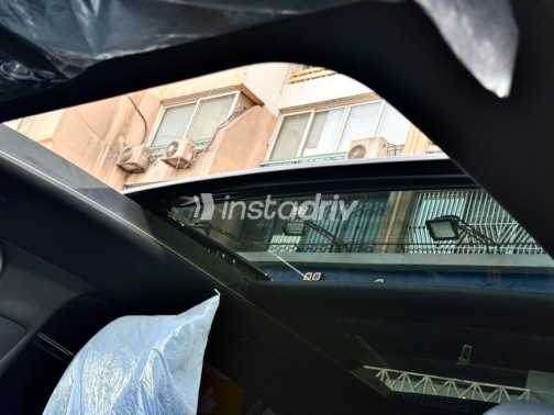 Kia Sportage 2023 Silver Automatic Used for Sale in Nasr city - 5
