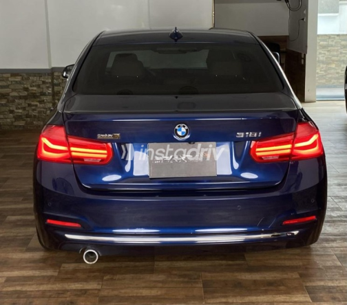 BMW 318 2019 Dark Blue Automatic Used for Sale in Heliopolis - 6