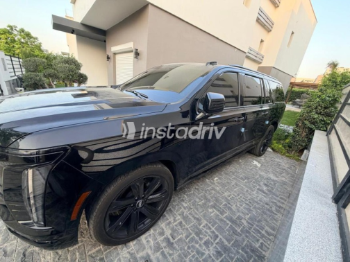 Cadillac Escalade 2025 Black Automatic Used for Sale in Cairo - 4