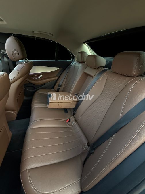Mercedes E 200 2022 Gray Automatic Used for Sale in Greater Cairo ( Cairo + Giza) - 5