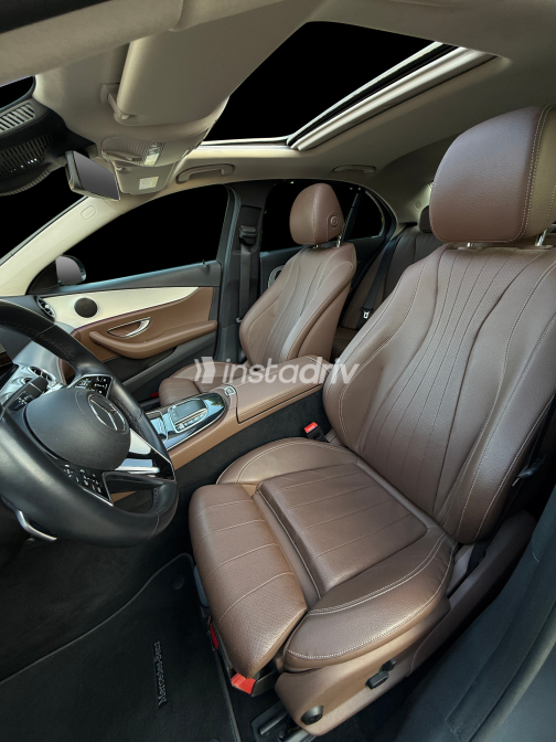 Mercedes E 200 2022 Gray Automatic Used for Sale in Greater Cairo ( Cairo + Giza) - 7