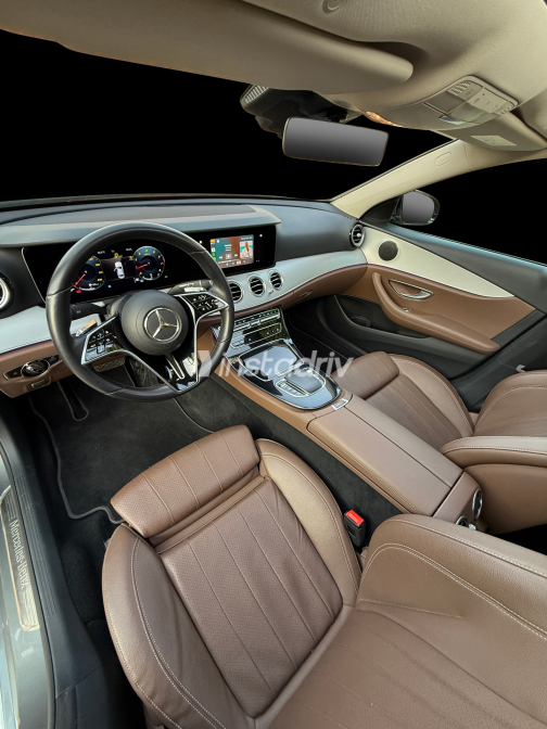 Mercedes E 200 2022 Gray Automatic Used for Sale in Greater Cairo ( Cairo + Giza) - 9
