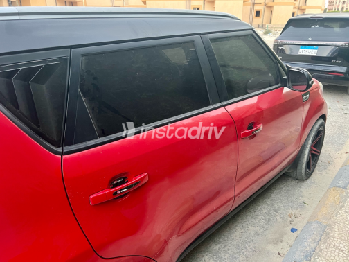 Kia Soul 2015 Red Automatic Used for Sale in Greater Cairo ( Cairo + Giza) - 4