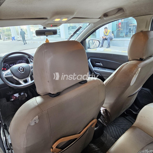 Renault 19 2019 Champagne Automatic Used for Sale in Greater Cairo ( Cairo + Giza) - 10
