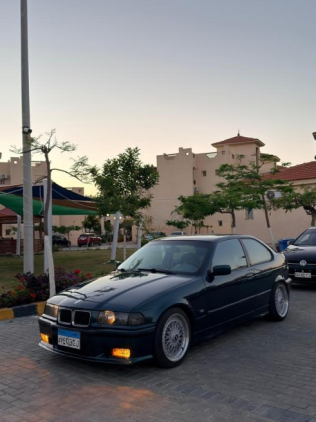 BMW 320 1996 Green Automatic Used for Sale in Kafr el-Sheikh