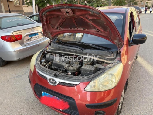 هيونداي I10 2010 أحمر أوتوماتيك مستعملة للبيع في 6 أكتوبر - 6