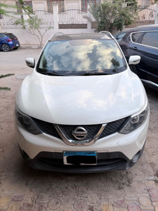 Nissan Qashqai 2017 White Automatic Used for Sale in Greater Cairo ( Cairo + Giza)
